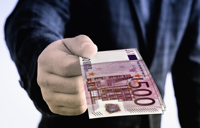 Comprendre_l_indemnité_compensatrice_de_préavis_dans_le_contexte_entrepreneurial